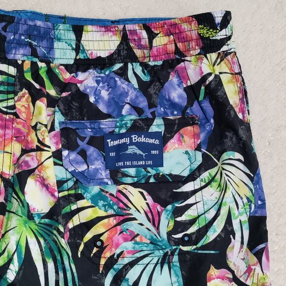 Tommy Bahama Baja Hasta La Fuego 9-Inch Boardshorts Mens Large Lined Swim Trunks - Picture 4 of 16